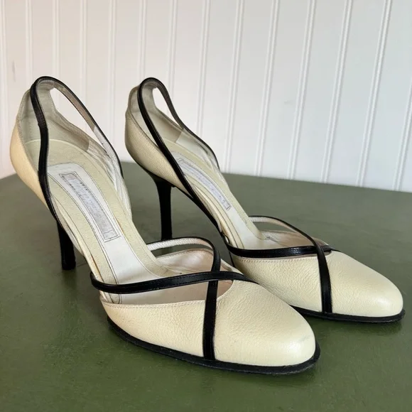Narcisso Rodriguez Two Tone Closed Toe Heels in Cream & Black Leather *Italy* - Picture 9 of 9